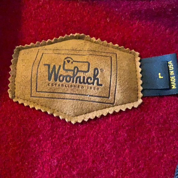 Large button up vest - Picture 2 of 3